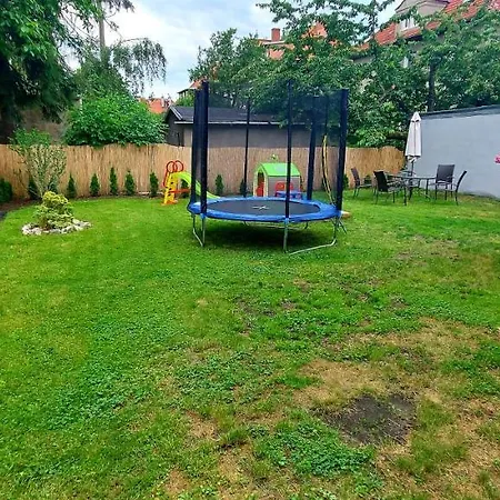 Apartament White Luna Ze Studiem Fitness I Ogrodem * يلينيا غورا